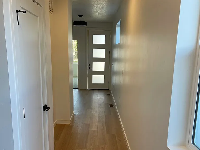 1530 S Denver Ave — Photo 13
