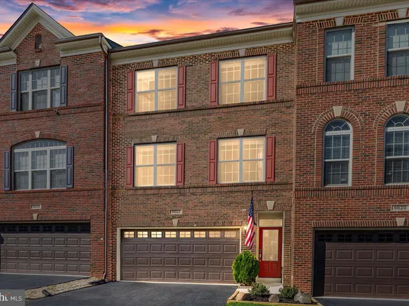 6622 Bartrams Forest Ln, Haymarket, VA 20169