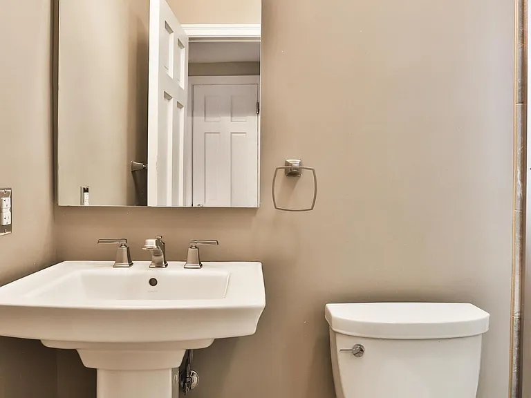 7545 Oxford Dr #3E — Photo 23