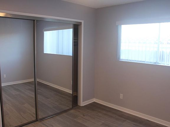 5th image of 3439 Emerald St