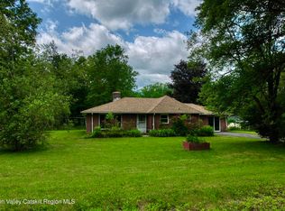 13 Birk St, Acra, NY 12405