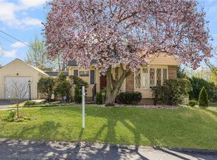 98 Homewood Ave, North Providence, RI 02911