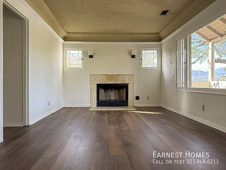 1401 Dartmouth Dr — Photo 10