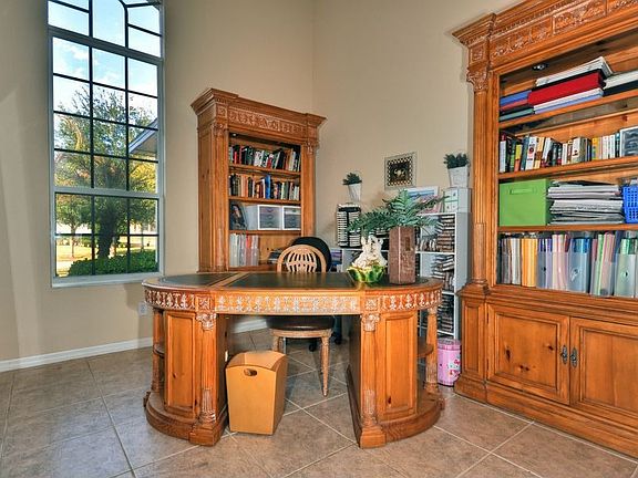 3rd image of 419 Golden Elm Dr
