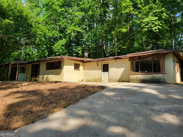 3688 Cascade Palmetto Hwy SW, South Fulton, GA 30331