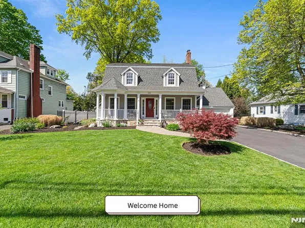 441 Grant Ave, Oradell, NJ 07649