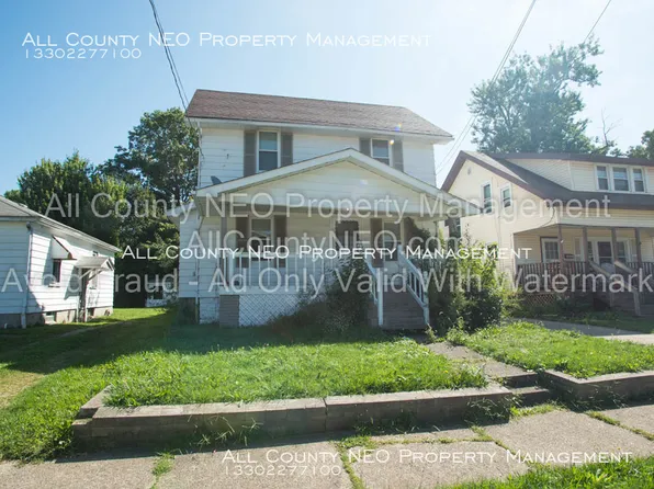 1877 SW 16th St, Akron, OH 44314