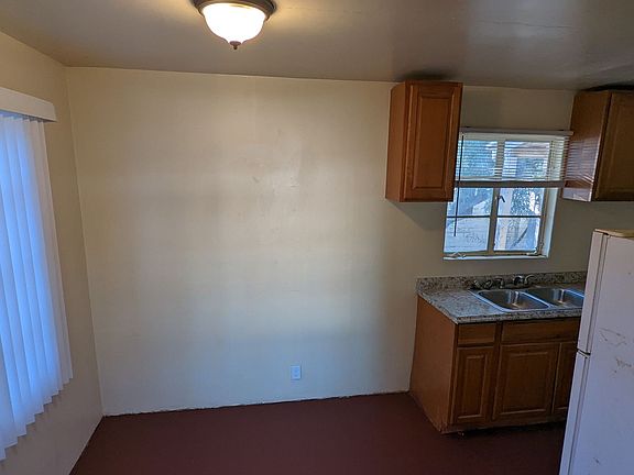 4th image of 3665 E 3rd St #1A