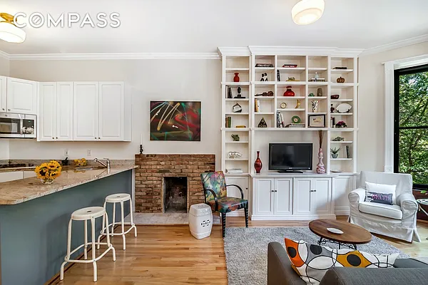 Sold by Compass | media 3