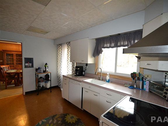 3rd image of 5023 N Circle Ct