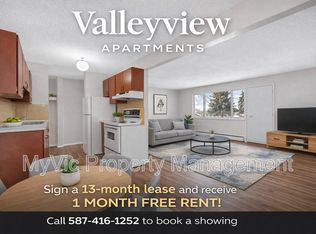 9915 101st St, Fort Saskatchewan, AB