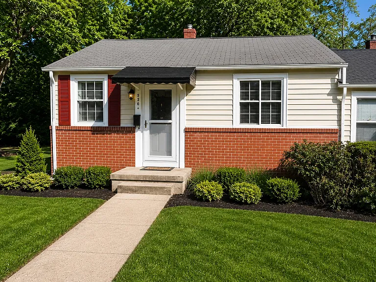 536 Overlook St — Photo 1