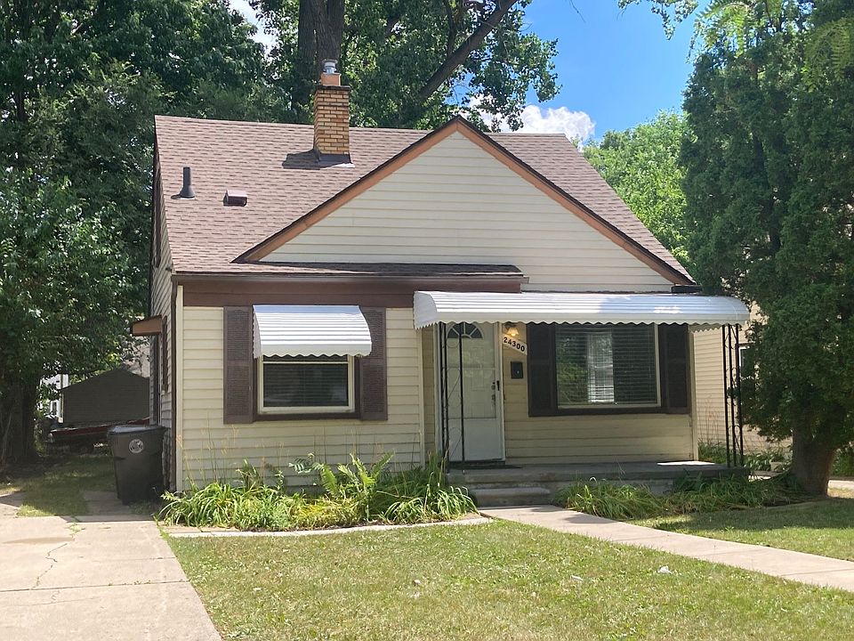 1st image of 24300 Cloverlawn St