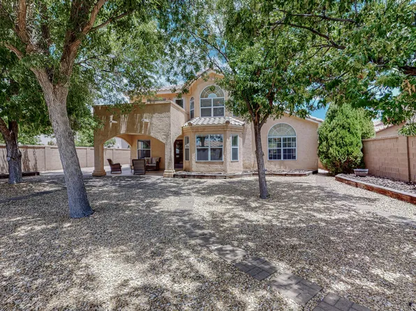 8429 Joseph Sharp St NE, Albuquerque, NM 87122