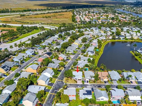 12275 NW 31st St, Sunrise, FL 33323