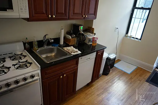 Rented by Hecht Group | media 20