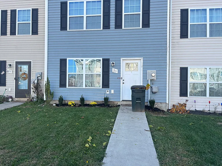 21 Knowledge Ct — Photo 8