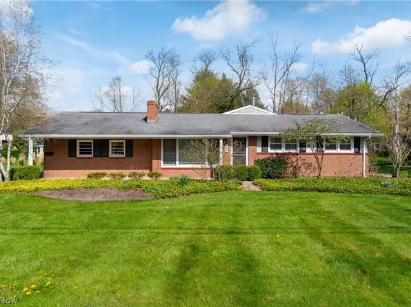 604 Briar Ave NE, North Canton, OH 44720