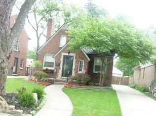 922 N Elizabeth St, Dearborn, MI 48128