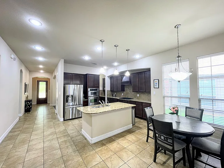 3103 Townsend Dr — Photo 16