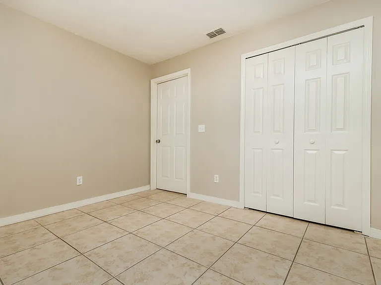 2702 Woodstream Cir — Photo 14