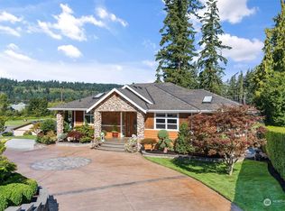 249 Lochwood Dr, Camano Island, WA