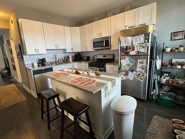 1st image of 2054 N Campbell Ave APT 2R
