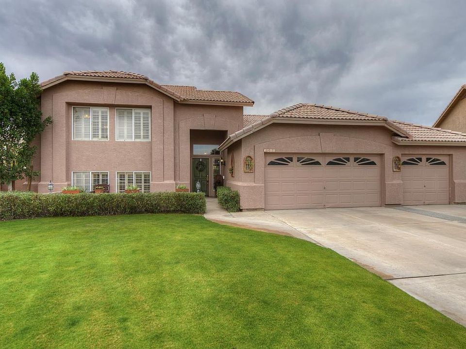 1st image of 2903 E Verbena Dr