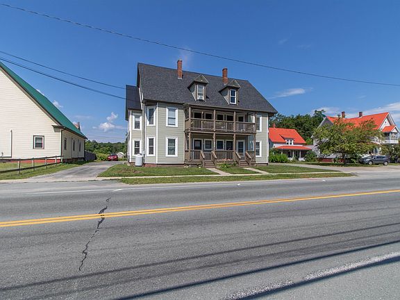 5th image of 395 Main Street