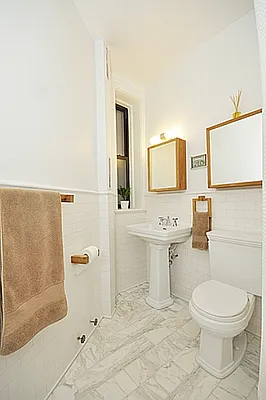 Sold by Cooper & Cooper Real Estate | media 15