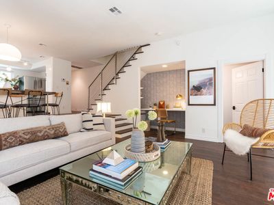 11913 Laurelwood Dr APT 3, Studio City, CA, 91604