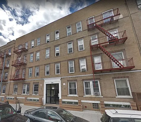 Rented by Lev Mavashev, LREB | media 1