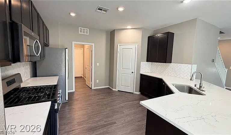 4525 Cougar Ave — Photo 9