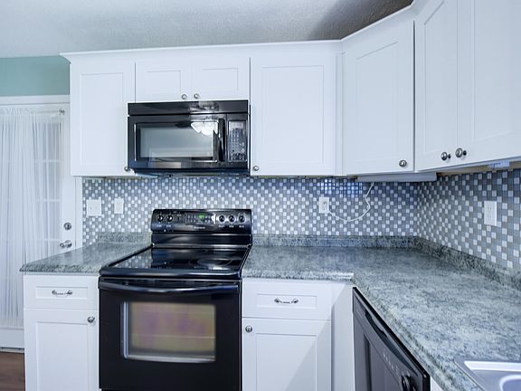 5th image of 7318 Hydrus Dr