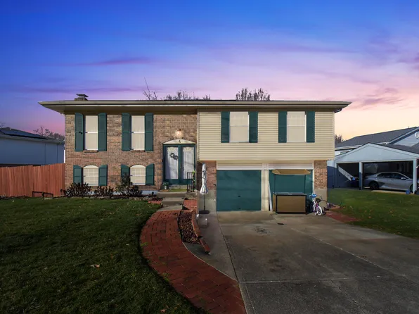 4 Carriage Hill Dr, Erlanger, KY 41018
