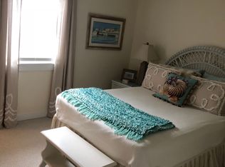 114 Pond Dr, Atlantic Beach, NC 28512