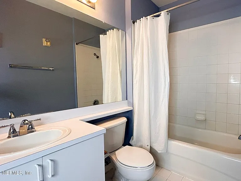 610 Fairway Dr #207 — Photo 35