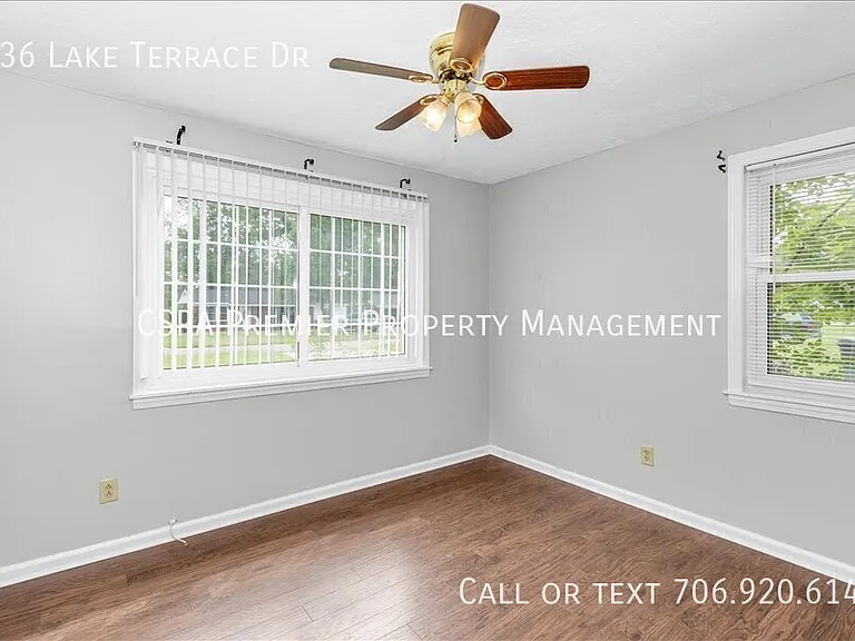 836 Lake Terrace Dr — Photo 13