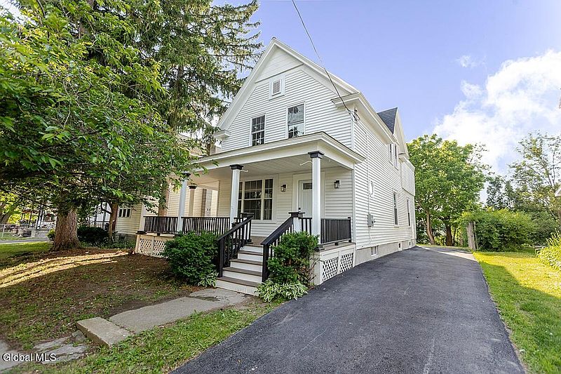 4th image of 1659 Lenox Road