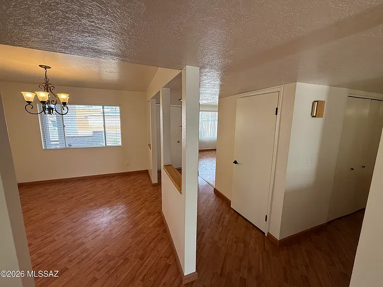 625 N Brown Ave — Photo 13