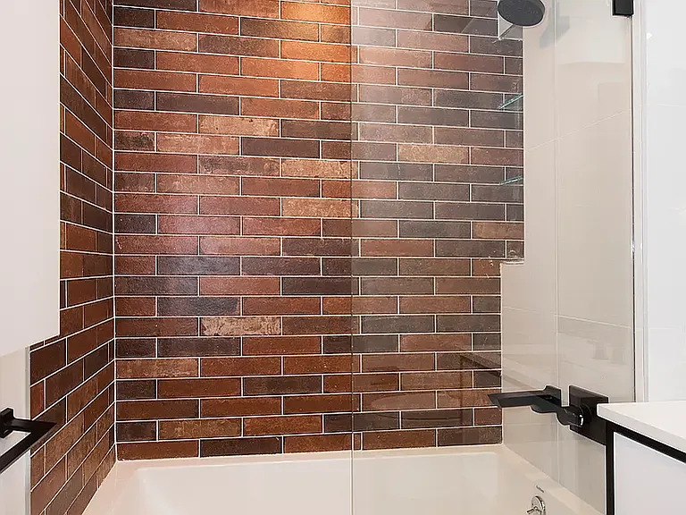 42-20 27th St #1801 — Photo 2