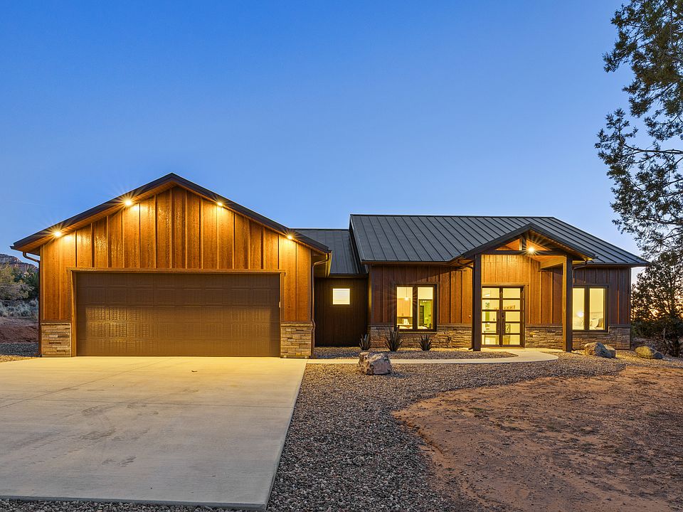 1st image of 369 W Pinyon Pine Dr