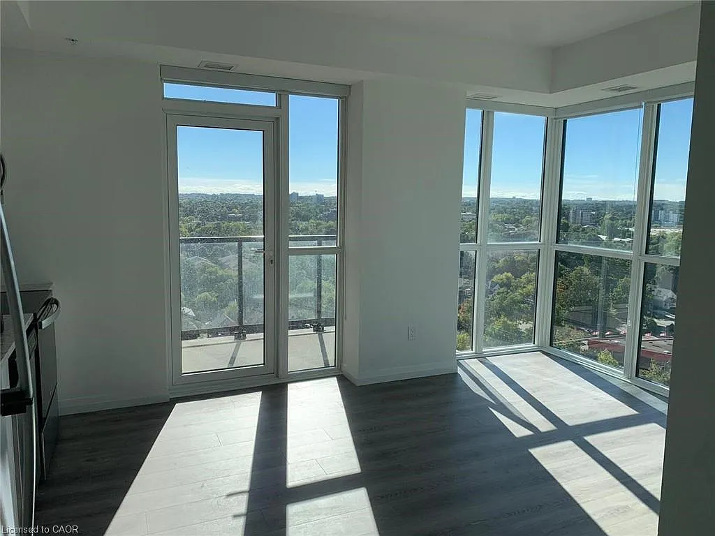 2 bed, 2.0 bath, 837 sqft, $2,400 — Photo 2