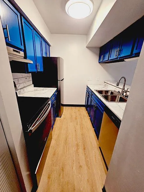 Sugarbush Apartments — Photo 2