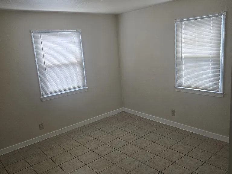 6012 Martin Luther King Jr Blvd #2 — Photo 4
