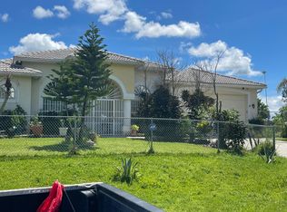 1722 Roosevelt Ave, Lehigh Acres, FL 33972