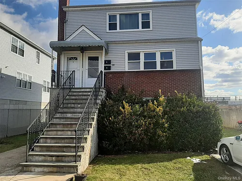 121 Nassau Ln #2 Photo 1