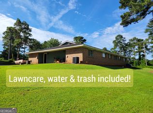 424 Highway 211 NW APT C, Winder, GA 30680