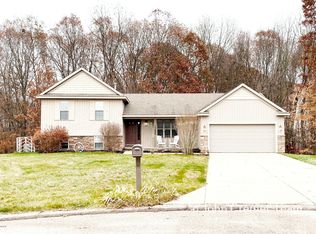 12680 Goldenrod Ct, Wayland, MI