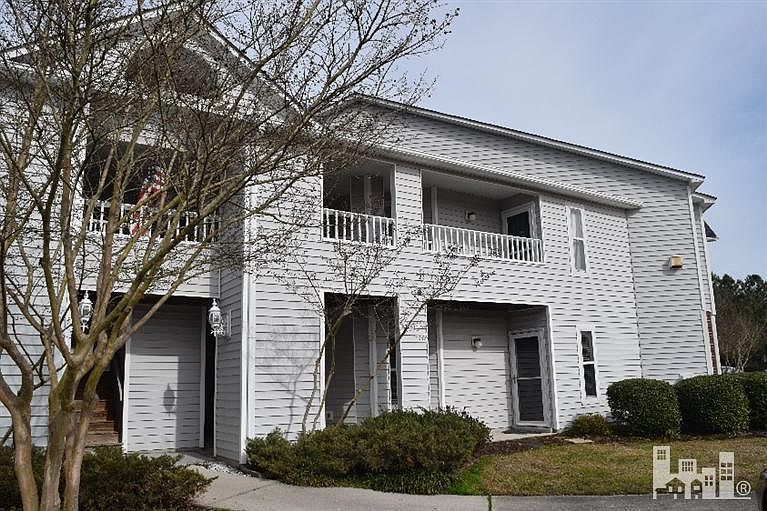 1st image of 4113 Breezewood Dr APT 104